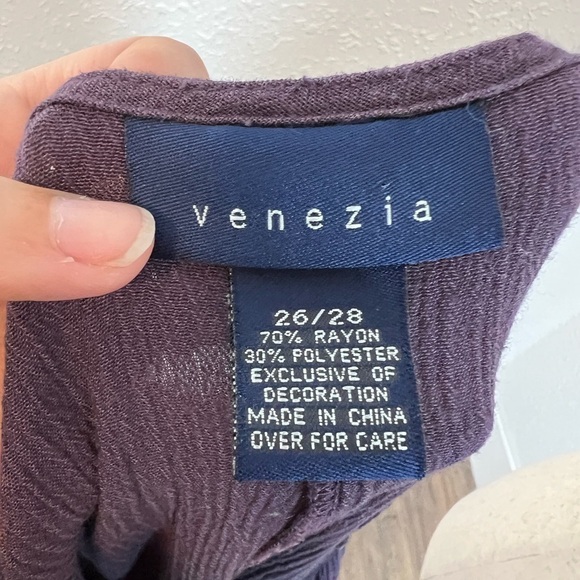 VNTG Venezia Embroidered Crinkle Maxi Dress / Kaftan - Picture 7 of 7